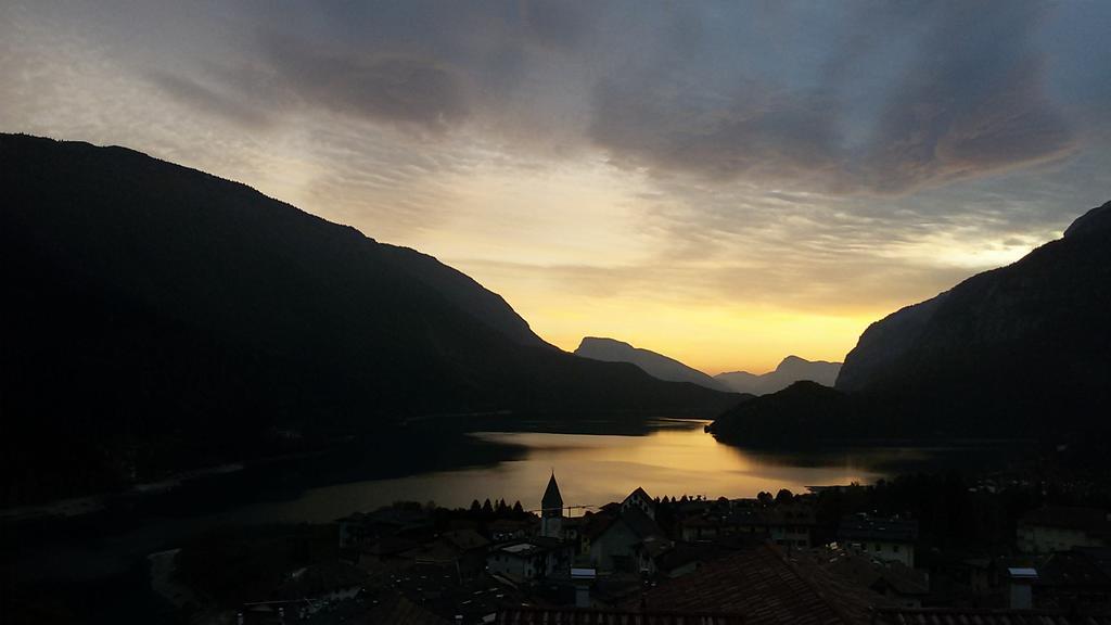 Casa Maria Leilighet Molveno Eksteriør bilde